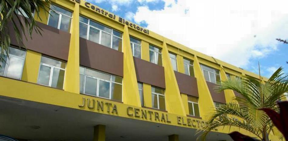 Presidente de la JCE dice el pleno responderá este lunes a las demandas ...