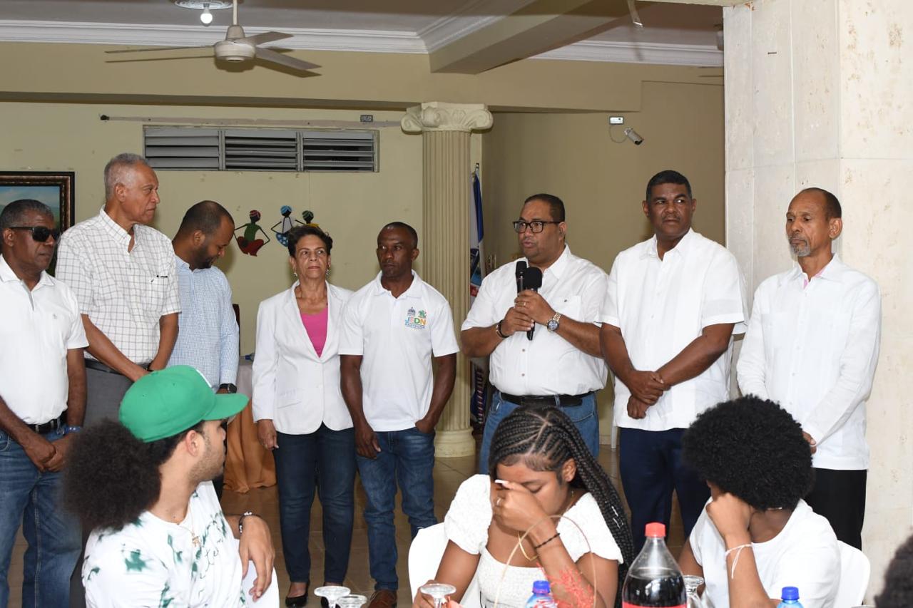 Reconocen 24 boxeadores de Monte Plata que ganaron medallas en el 2024 ...