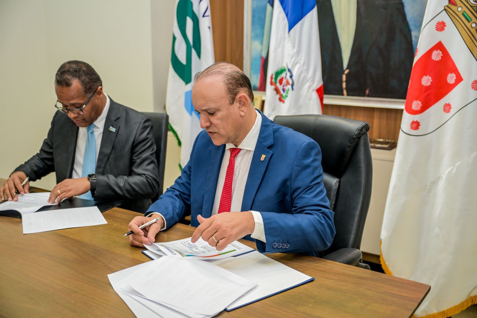 Ayuntamiento de Santiago y Universidad ISA firman acuerdo para impulsar ...
